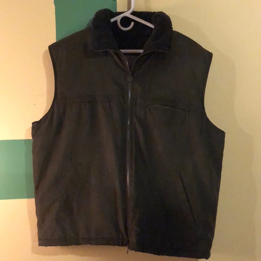 Mens fleece lined vest